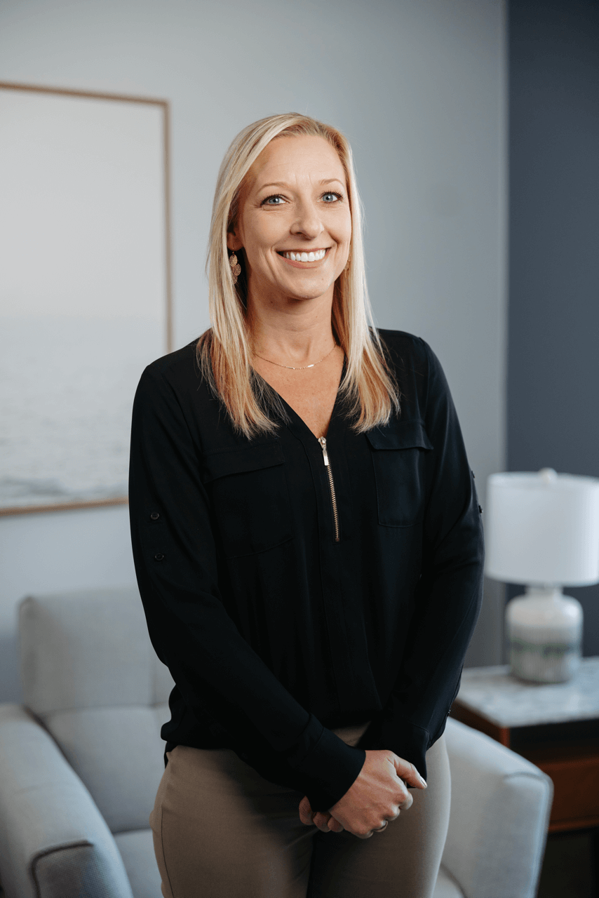 TheRemedy-EauClaire-Headshots-Jeni-G-Large-2-1